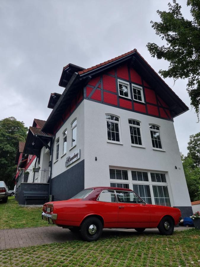 Haus Hennesburg, Garni Gæstehus 2*