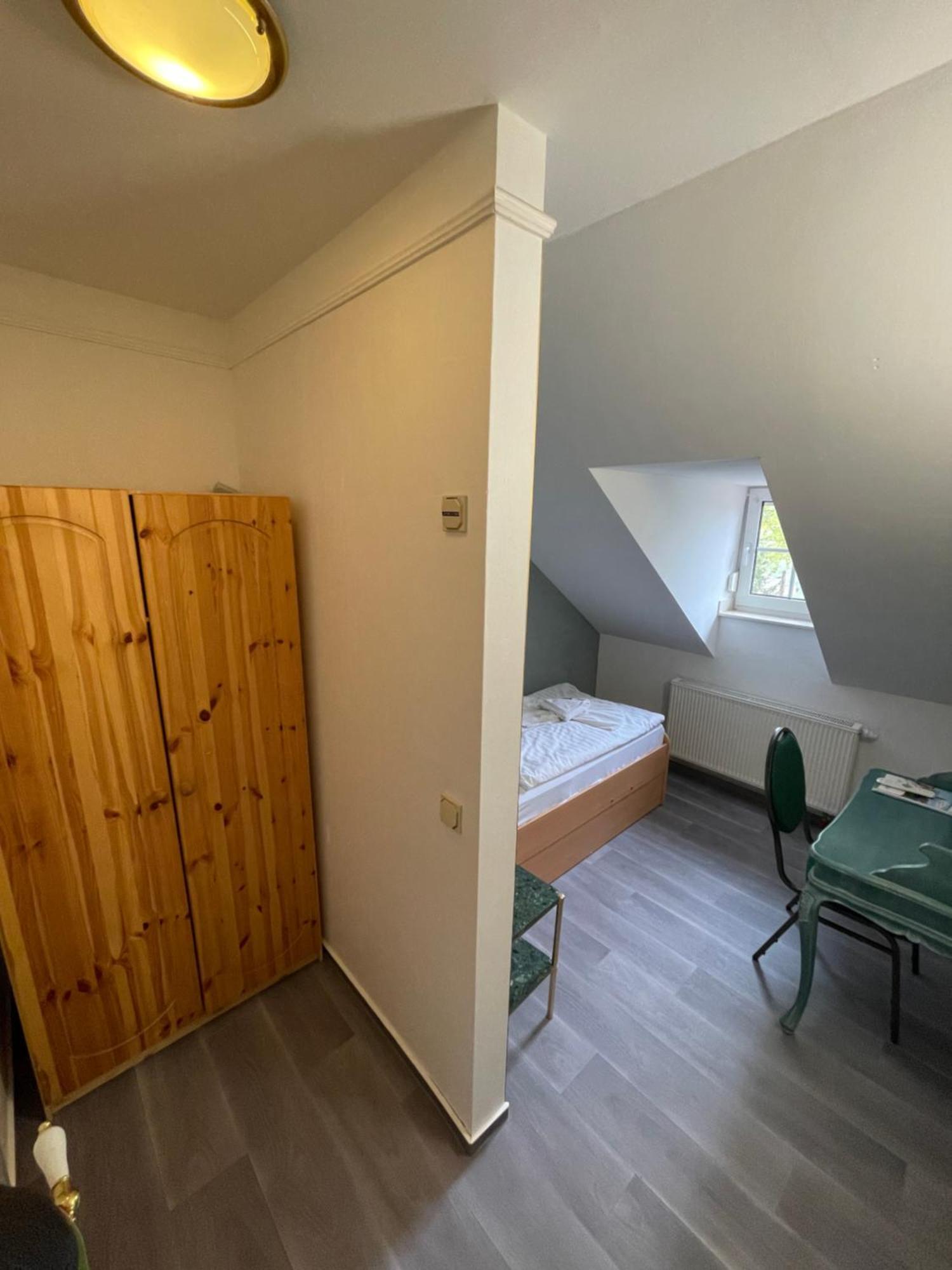 Gæstehus Haus Hennesburg, Garni 2*